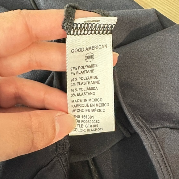 NWT GOOD AMERICAN Women’s So Soft Sculpted Tee in Black001 Sz 00/0 - Picture 7 of 11